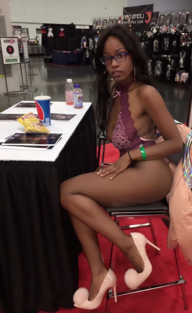 Jezabel Vessir [ jezabelvisser ] Onlyfans leaked photo 15861044 on Hotleaks.tv