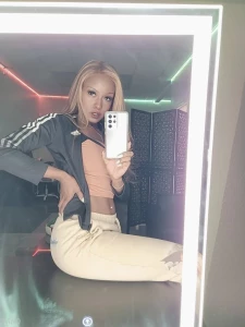16309267