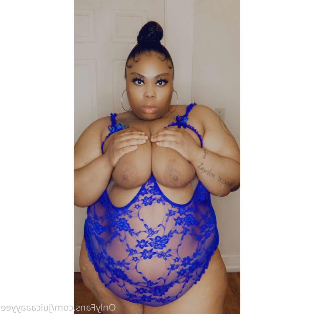 CHECK YOUR DM 😋 [ juicaaayyee ] Onlyfans leaked photo 11196999 on Hotleaks.tv