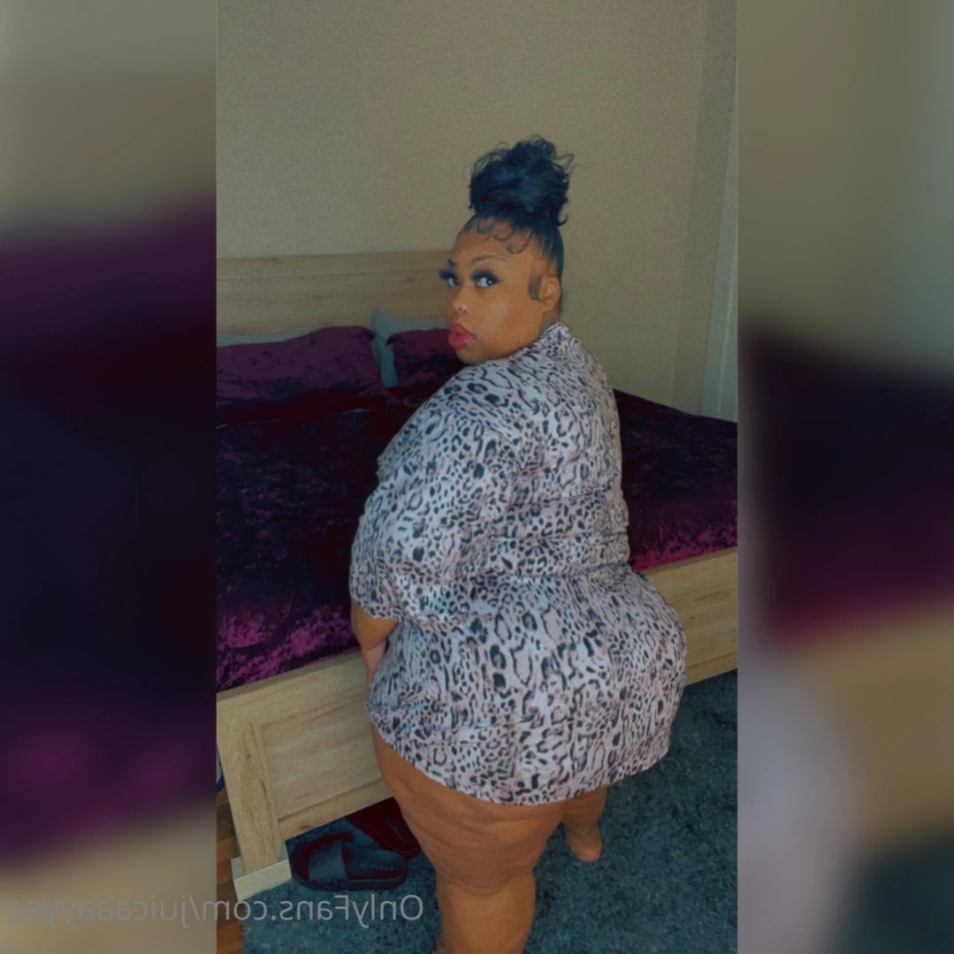 CHECK YOUR DM 😋 [ juicaaayyee ] Onlyfans leaked photo 11197011 on Hotleaks.tv