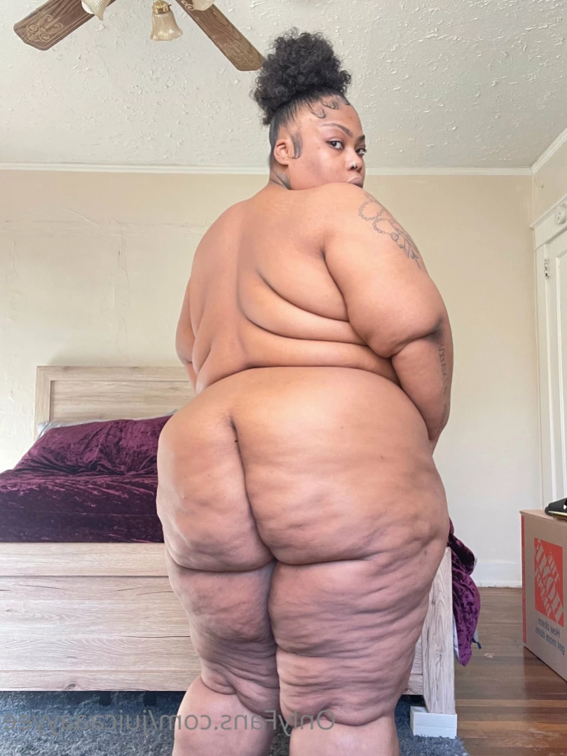 CHECK YOUR DM 😋 [ juicaaayyee ] Onlyfans leaked photo 11497346 on Hotleaks.tv