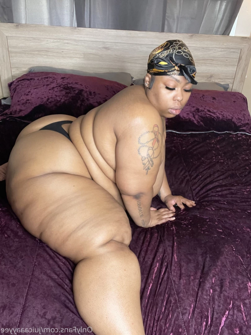 CHECK YOUR DM 😋 [ juicaaayyee ] Onlyfans leaked photo 12297557 on Hotleaks.tv