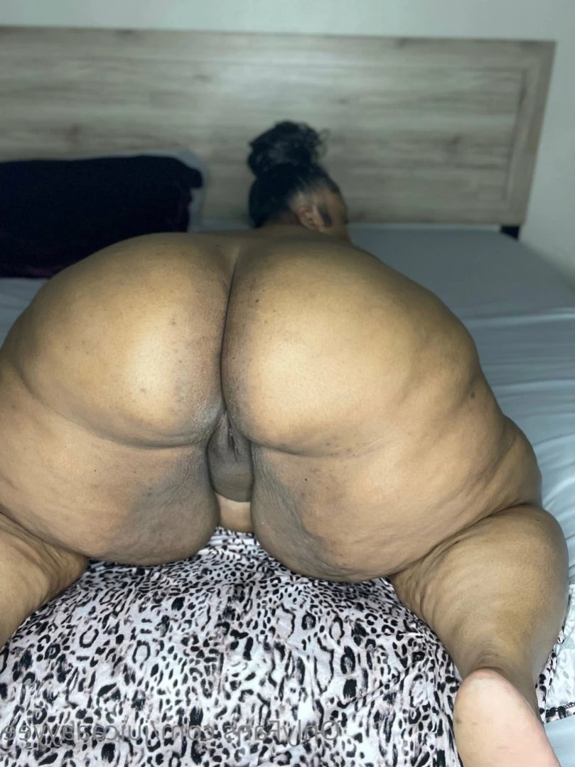 CHECK YOUR DM 😋 [ juicaaayyee ] Onlyfans leaked photo 13050393 on Hotleaks.tv