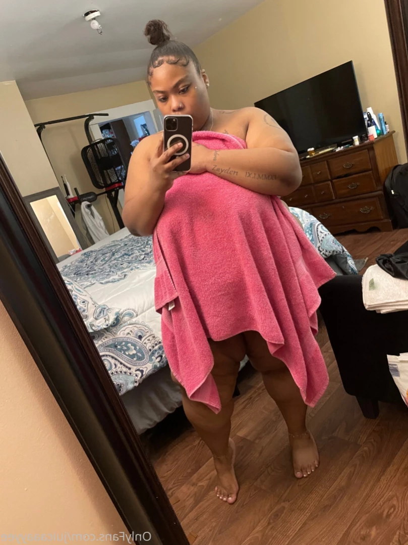 CHECK YOUR DM 😋 [ juicaaayyee ] Onlyfans leaked photo 13671554 on Hotleaks.tv