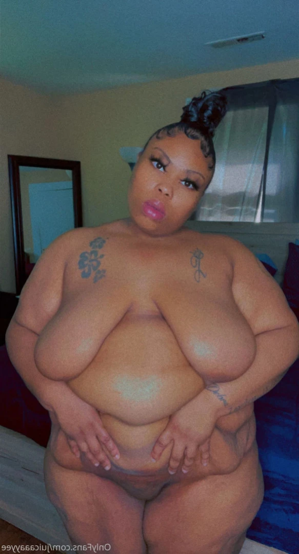 CHECK YOUR DM 😋 [ juicaaayyee ] Onlyfans leaked photo 14537890 on Hotleaks.tv