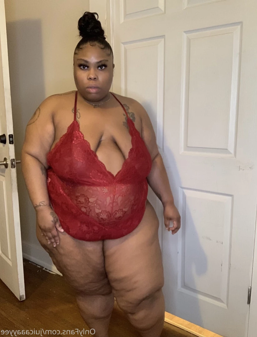 CHECK YOUR DM 😋 [ juicaaayyee ] Onlyfans leaked photo 16257228 on Hotleaks.tv