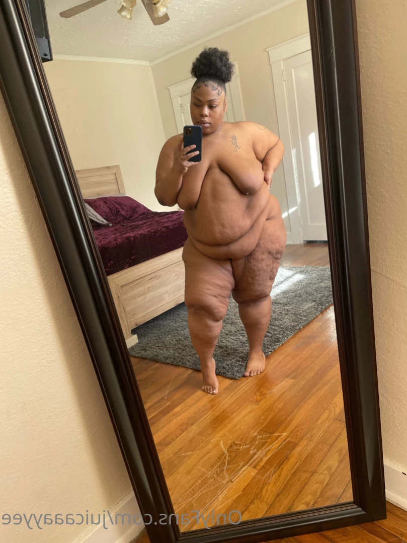 CHECK YOUR DM 😋 [ juicaaayyee ] Onlyfans leaked photo 16329864 on Hotleaks.tv