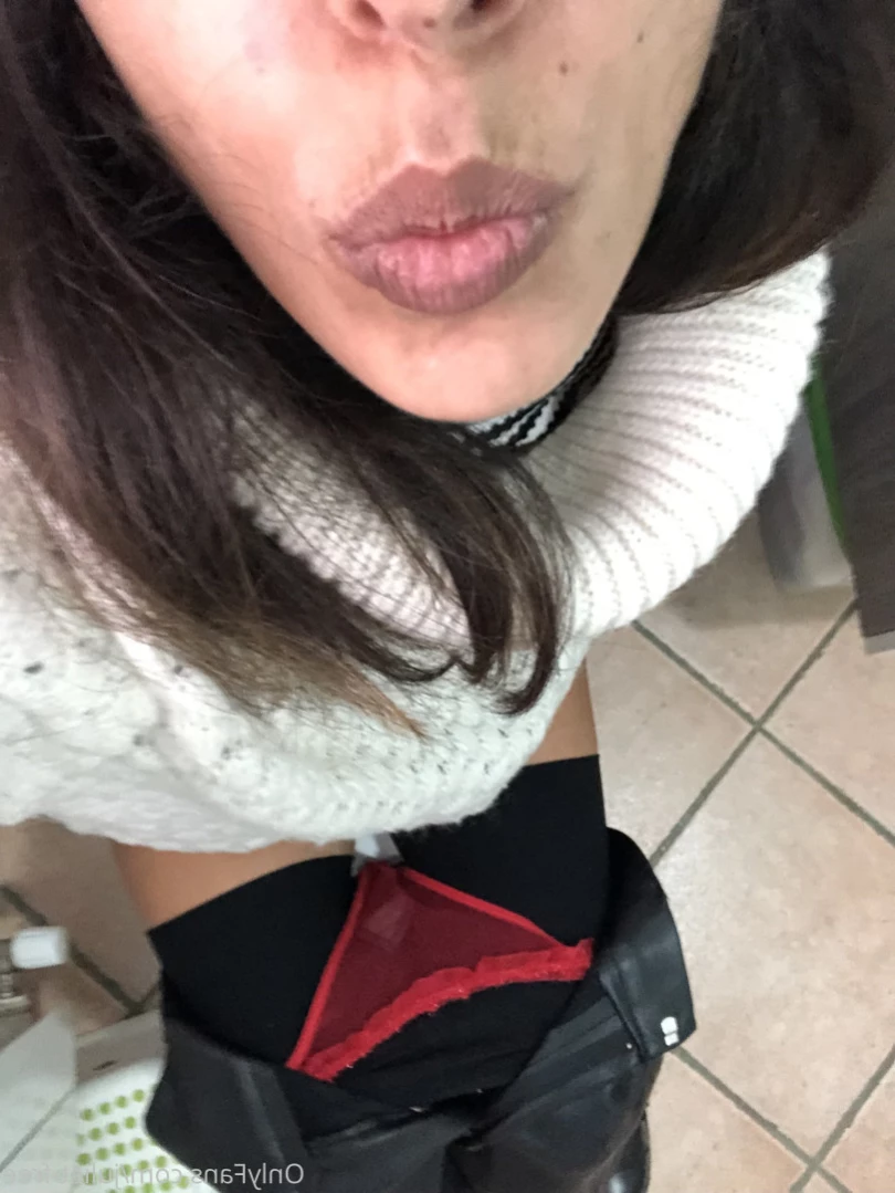 🔥 Juliet Weed Mom 🍀 FREE ACCOUNT 🆓 [ juliet420 ] Onlyfans leaked photo 11197874 on Hotleaks.tv
