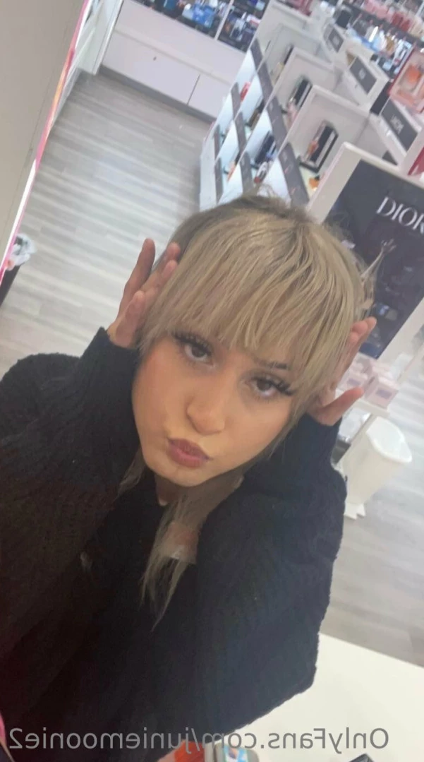 juniemoonie2 Onlyfans leaked photo 14779761 on Hotleaks.tv