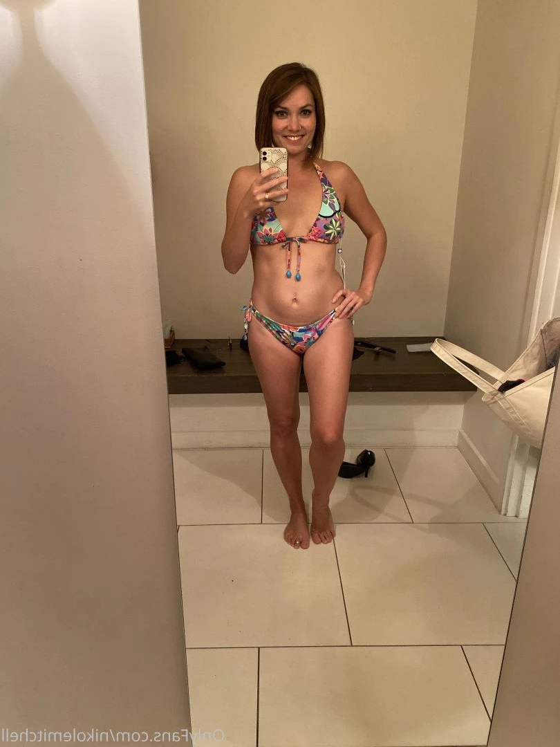Nikole Mitchell [ 2175 ] Onlyfans leaked photo 4064474 on Hotleaks.tv