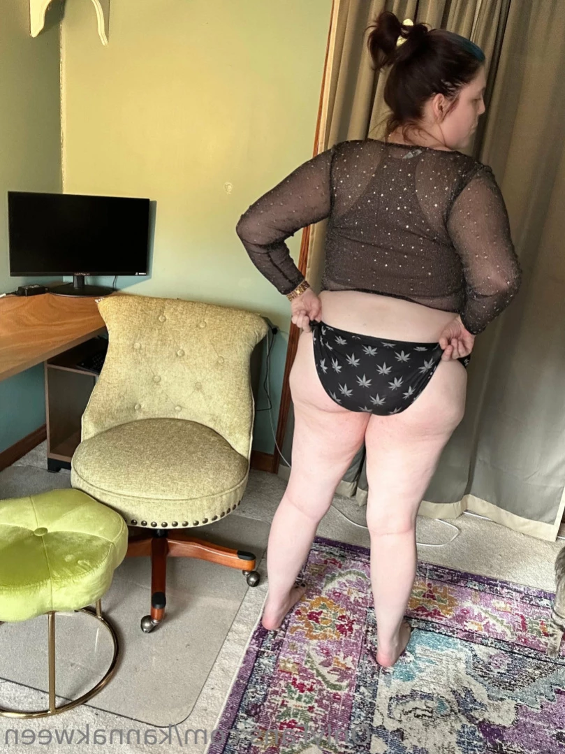 Kanna Kween 🍃💨 [ kannakween ] Onlyfans leaked photo 11191375 on Hotleaks.tv