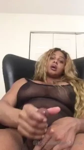 Kara [ karadiaz ] Onlyfans leaked video 18098236 on Hotleaks.tv