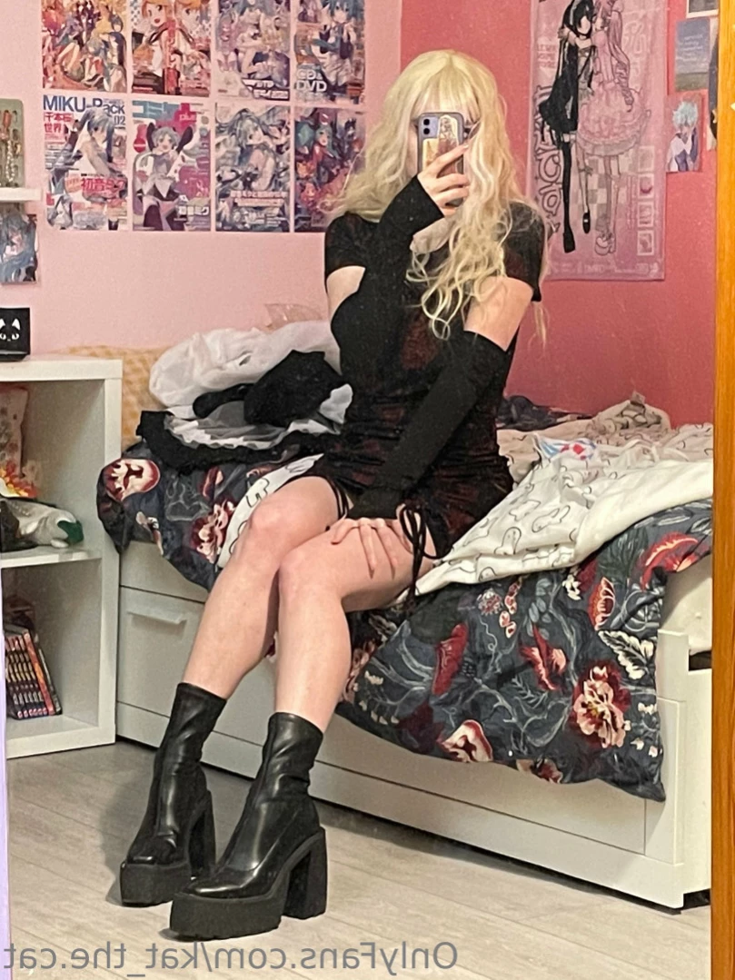 Kat (＞人＜;) [ kat_the.cat ] Onlyfans leaked photo 13102839 on Hotleaks.tv