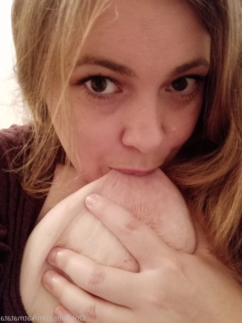 Kat [ katmatata ] Onlyfans leaked photo 11193804 on Hotleaks.tv