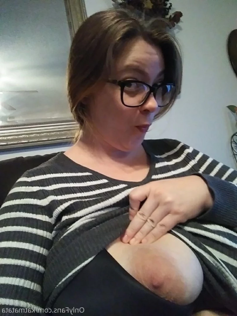 Kat [ katmatata ] Onlyfans leaked photo 11193876 on Hotleaks.tv