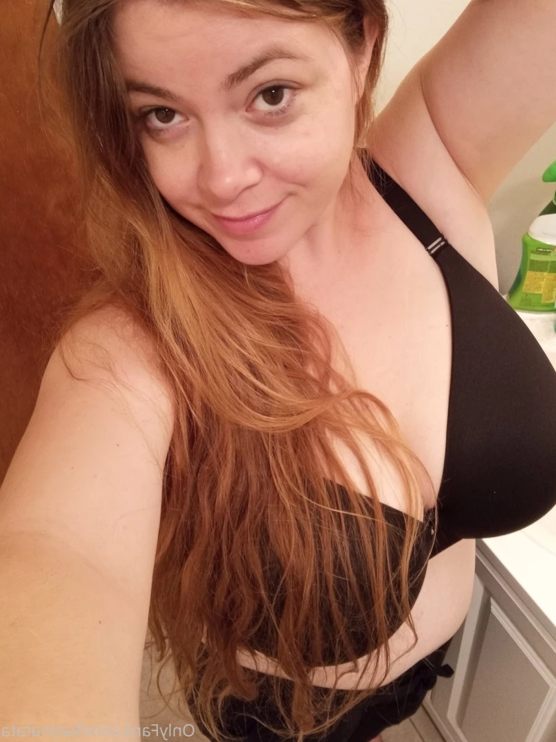 Kat [ katmatata ] Onlyfans leaked photo 12327444 on Hotleaks.tv