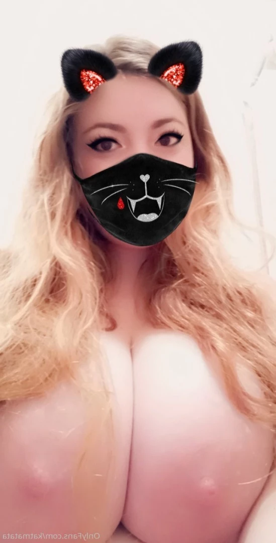 Kat [ katmatata ] Onlyfans leaked photo 12988594 on Hotleaks.tv