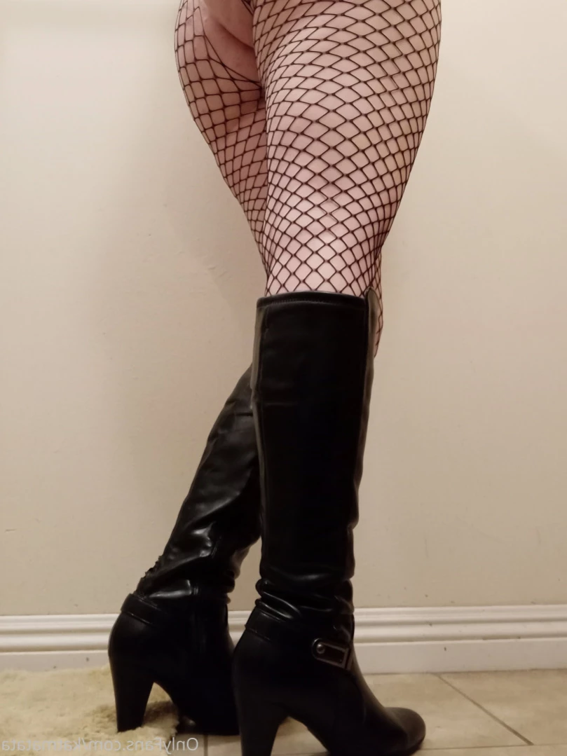 Kat [ katmatata ] Onlyfans leaked photo 13099129 on Hotleaks.tv