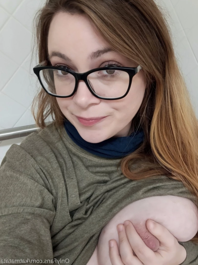 Kat [ katmatata ] Onlyfans leaked photo 13339991 on Hotleaks.tv