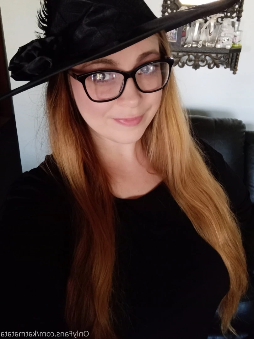 Kat [ katmatata ] Onlyfans leaked photo 14357361 on Hotleaks.tv