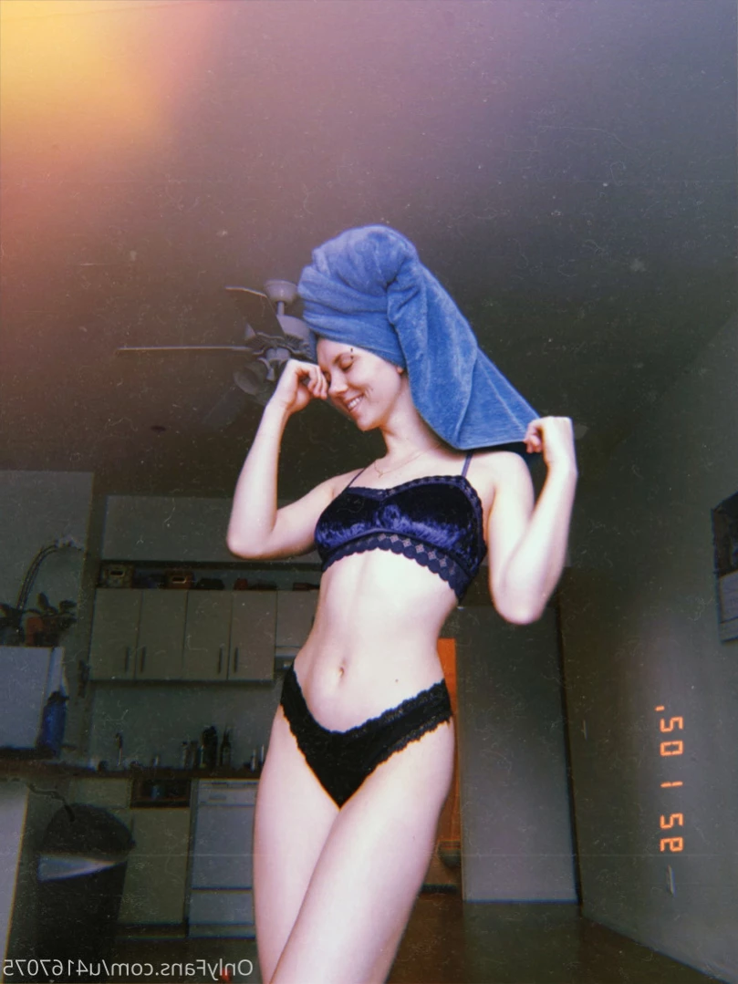 Kayla Coyote [ kaylacoyote ] Onlyfans leaked photo 11509551 on Hotleaks.tv