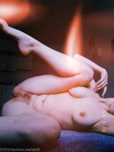 16287709