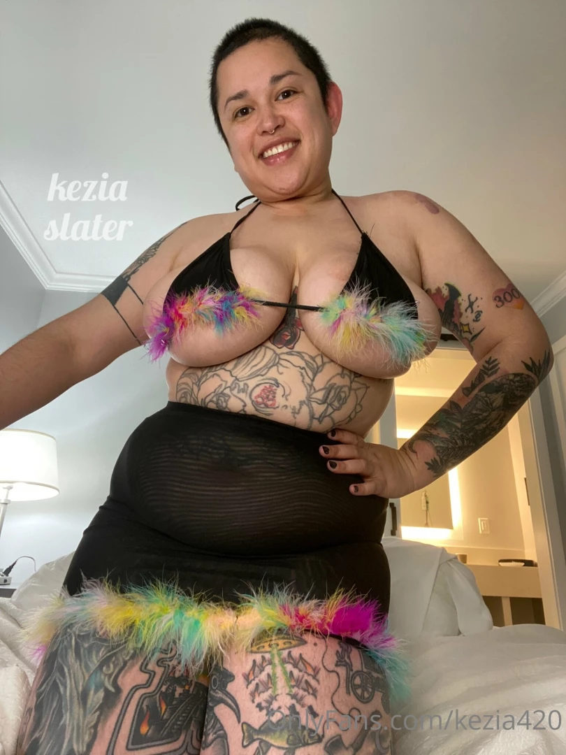 Kezia Slater - 10 yrs in SW this april! [ kezia420 ] Onlyfans leaked photo 17313166 on Hotleaks.tv