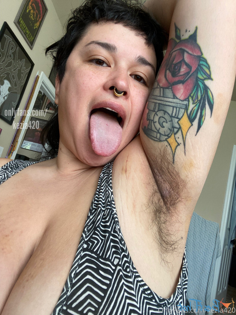 Kezia Slater - 10 yrs in SW this april! [ kezia420 ] Onlyfans leaked photo 17313199 on Hotleaks.tv