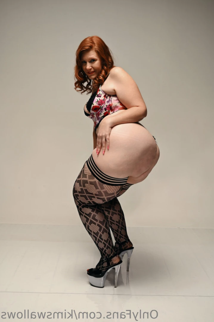 Kim Swallows [ kimswallows ] Onlyfans leaked photo 10946693 on Hotleaks.tv