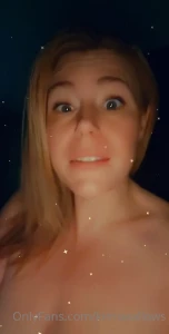 Kim Swallows [ kimswallows ] Onlyfans leaked video 14975160 on Hotleaks.tv