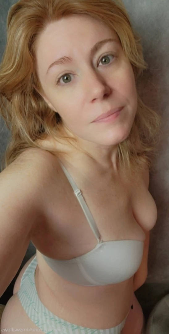 Kim Swallows [ kimswallows ] Onlyfans leaked photo 15200033 on Hotleaks.tv
