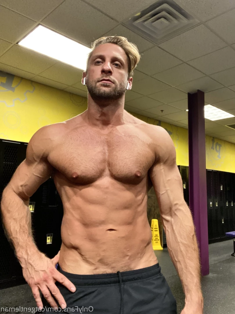 Dom King [ king_media ] Onlyfans leaked photo 15276474 on Hotleaks.tv