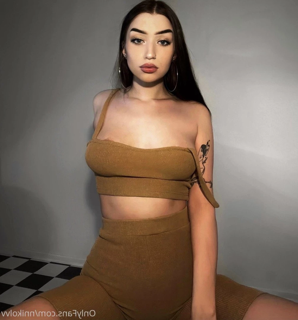  [ nnikolvv ] Onlyfans leaked photo 4631732 on Hotleaks.tv