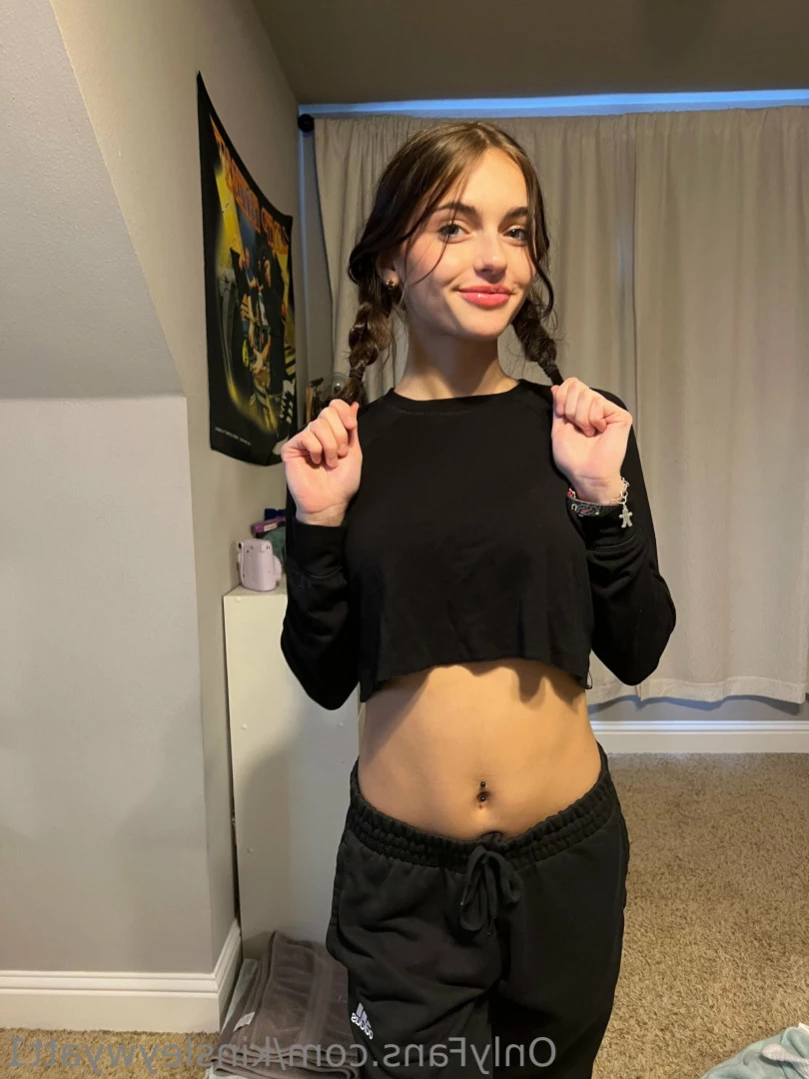 kinsley [ kinsleywyatt1 ] Onlyfans leaked photo 16288677 on Hotleaks.tv