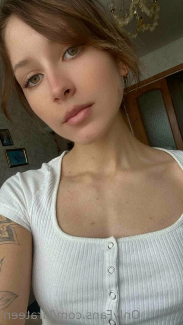 Kira [ kirateen ] Onlyfans leaked photo 16288008 on Hotleaks.tv