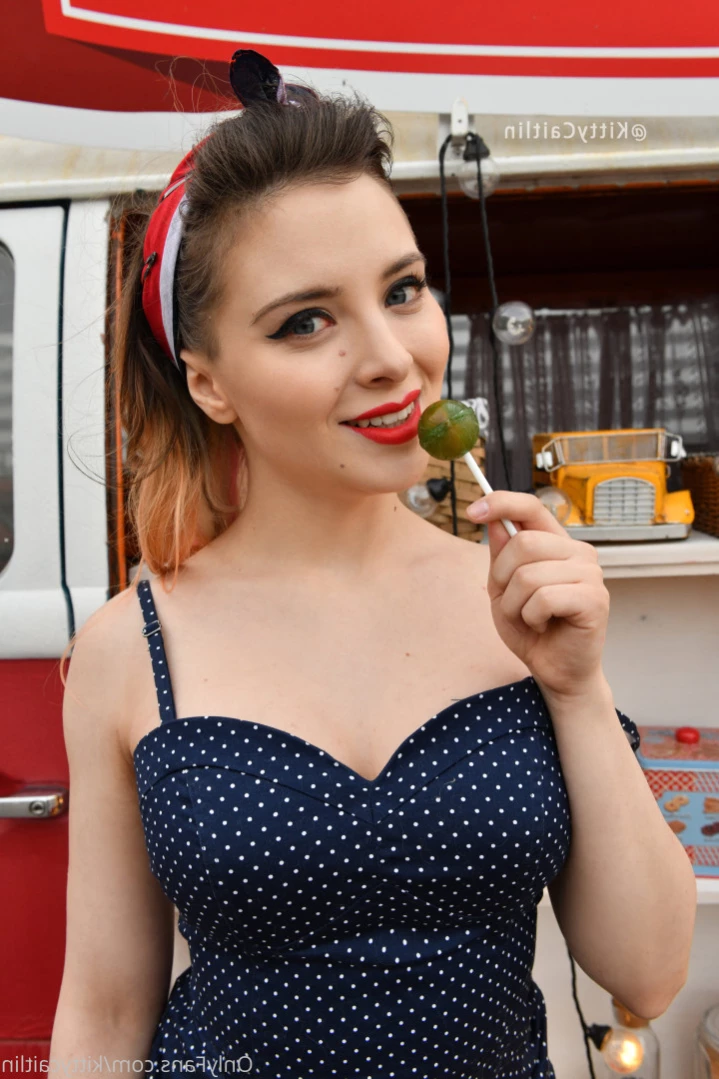Kitty Caitlin [ kittycaitlin ] Onlyfans leaked photo 15788413 on Hotleaks.tv
