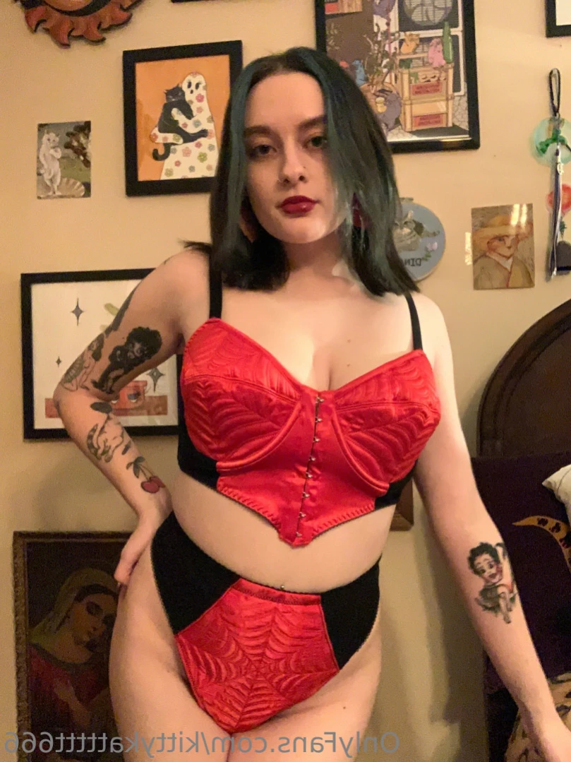 Kitty Kat [ kittykattttt666 ] Onlyfans leaked photo 13505705 on Hotleaks.tv