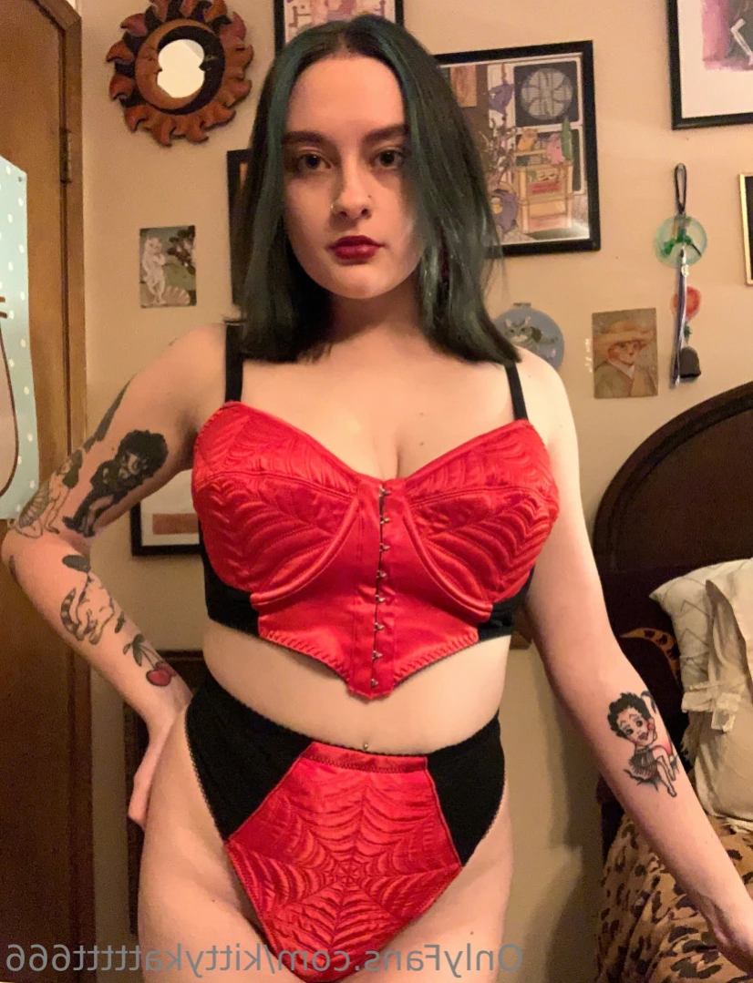 Kitty Kat [ kittykattttt666 ] Onlyfans leaked photo 15695063 on Hotleaks.tv