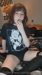 15726342
