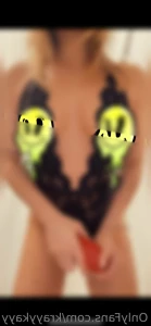 15910222