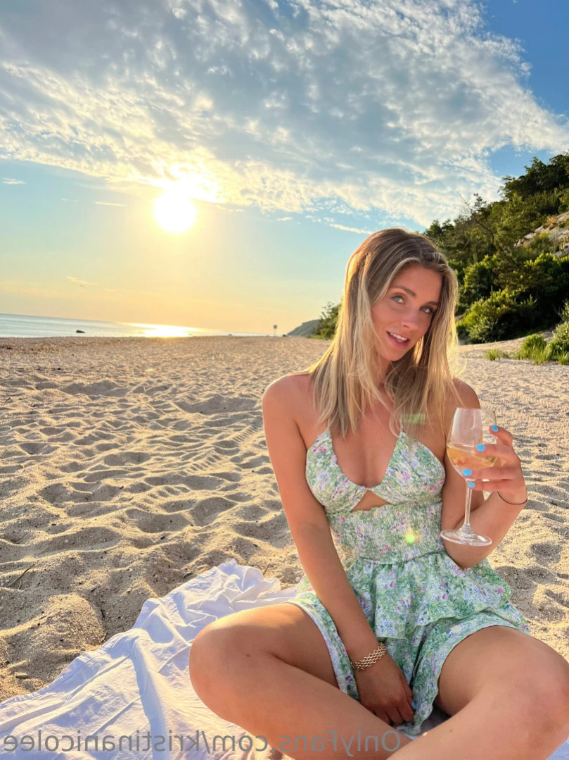 Kristina [ kristinanicolee ] Onlyfans leaked photo 13888950 on Hotleaks.tv