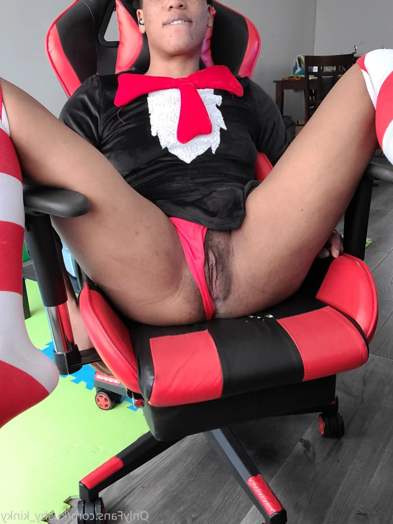 DELETING THIS. FOLLOW SMOKENCREAMY. [ kushy_kinky ] Onlyfans leaked photo 11185873 on Hotleaks.tv