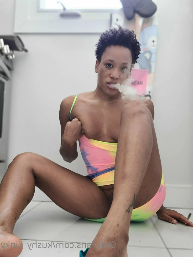 DELETING THIS. FOLLOW SMOKENCREAMY. [ kushy_kinky ] Onlyfans leaked photo 11185891 on Hotleaks.tv