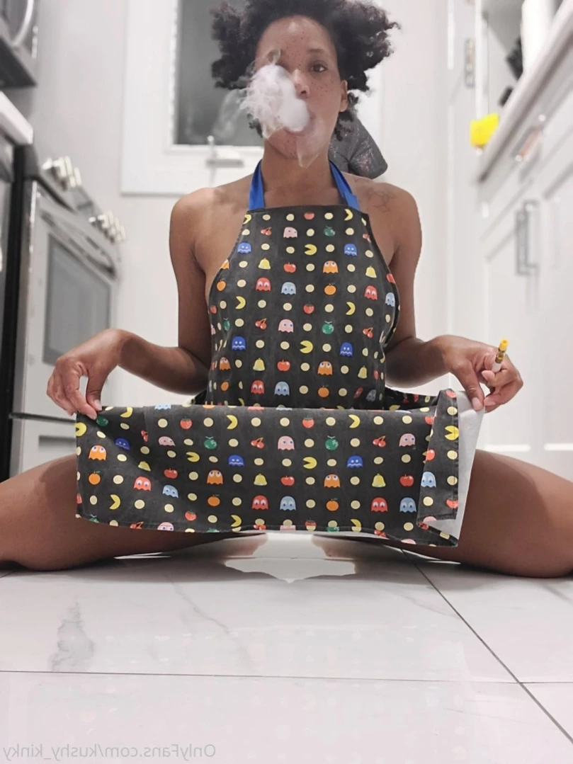 DELETING THIS. FOLLOW SMOKENCREAMY. [ kushy_kinky ] Onlyfans leaked photo 11185916 on Hotleaks.tv