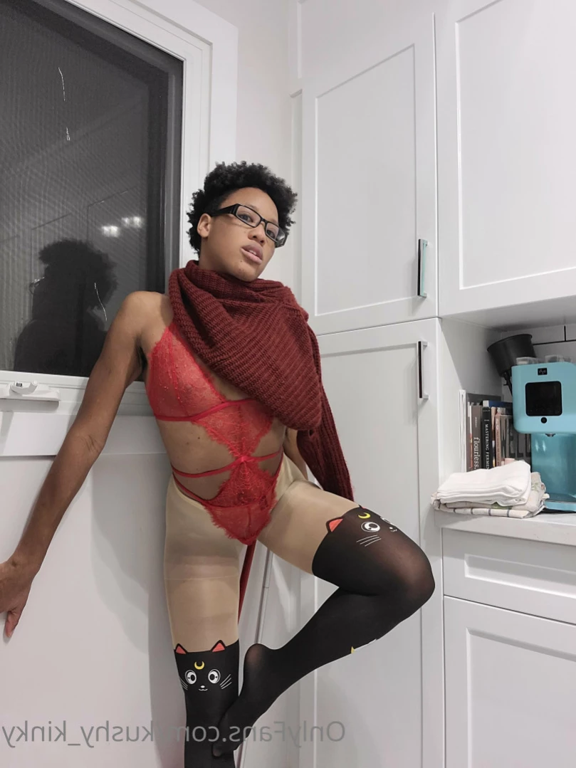 DELETING THIS. FOLLOW SMOKENCREAMY. [ kushy_kinky ] Onlyfans leaked photo 11188425 on Hotleaks.tv