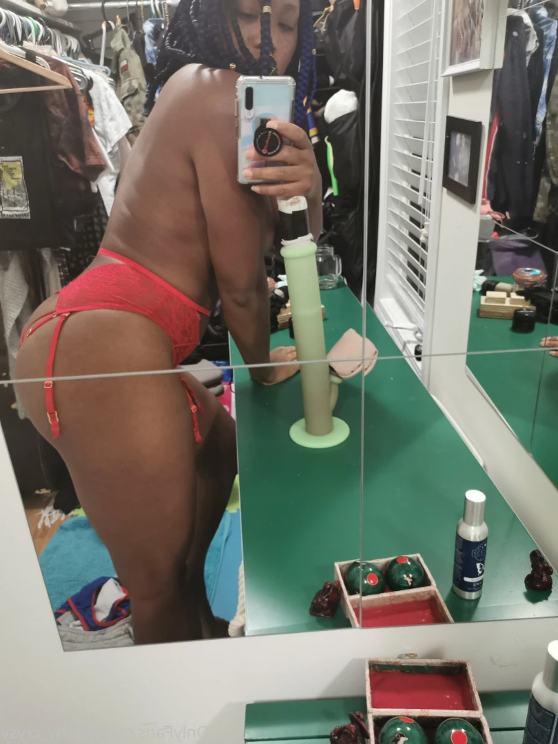DELETING THIS. FOLLOW SMOKENCREAMY. [ kushy_kinky ] Onlyfans leaked photo 11189141 on Hotleaks.tv