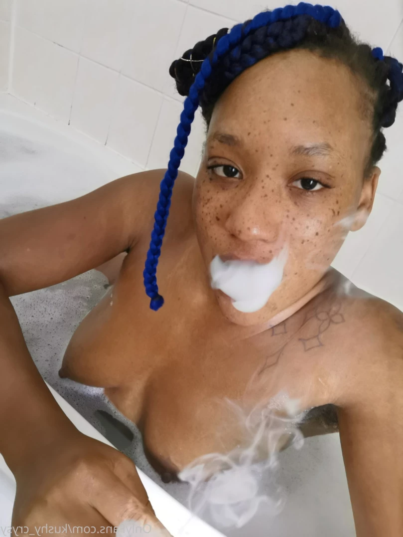 DELETING THIS. FOLLOW SMOKENCREAMY. [ kushy_kinky ] Onlyfans leaked photo 11189487 on Hotleaks.tv