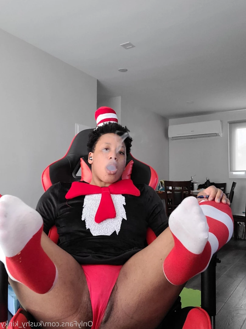 DELETING THIS. FOLLOW SMOKENCREAMY. [ kushy_kinky ] Onlyfans leaked photo 11189540 on Hotleaks.tv