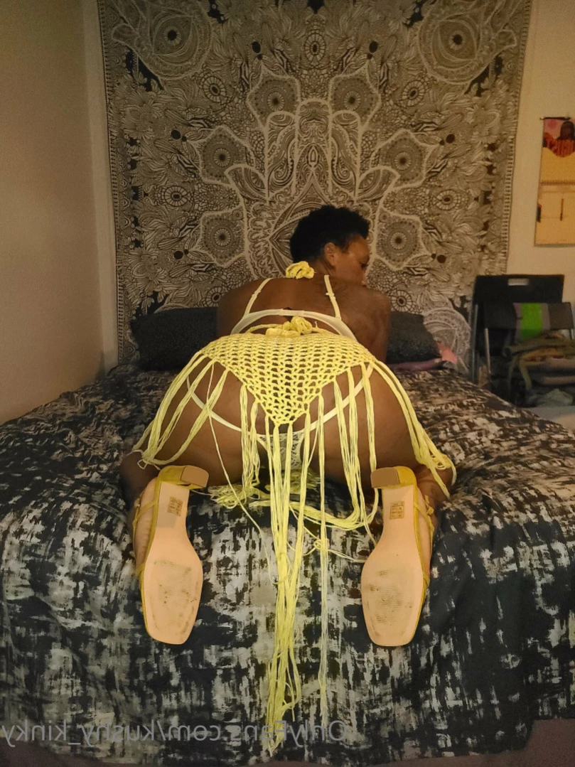 DELETING THIS. FOLLOW SMOKENCREAMY. [ kushy_kinky ] Onlyfans leaked photo 11844800 on Hotleaks.tv