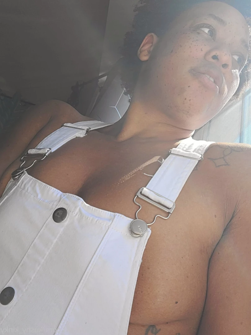 DELETING THIS. FOLLOW SMOKENCREAMY. [ kushy_kinky ] Onlyfans leaked photo 12881018 on Hotleaks.tv